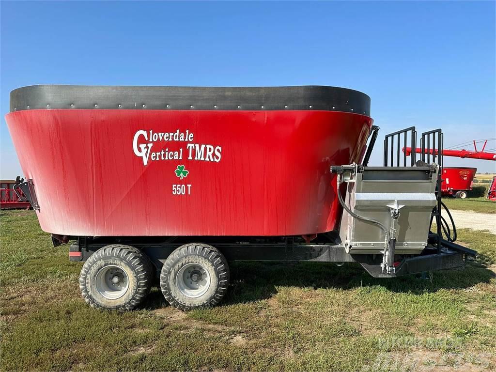 Cloverdale 550T Feed mixer