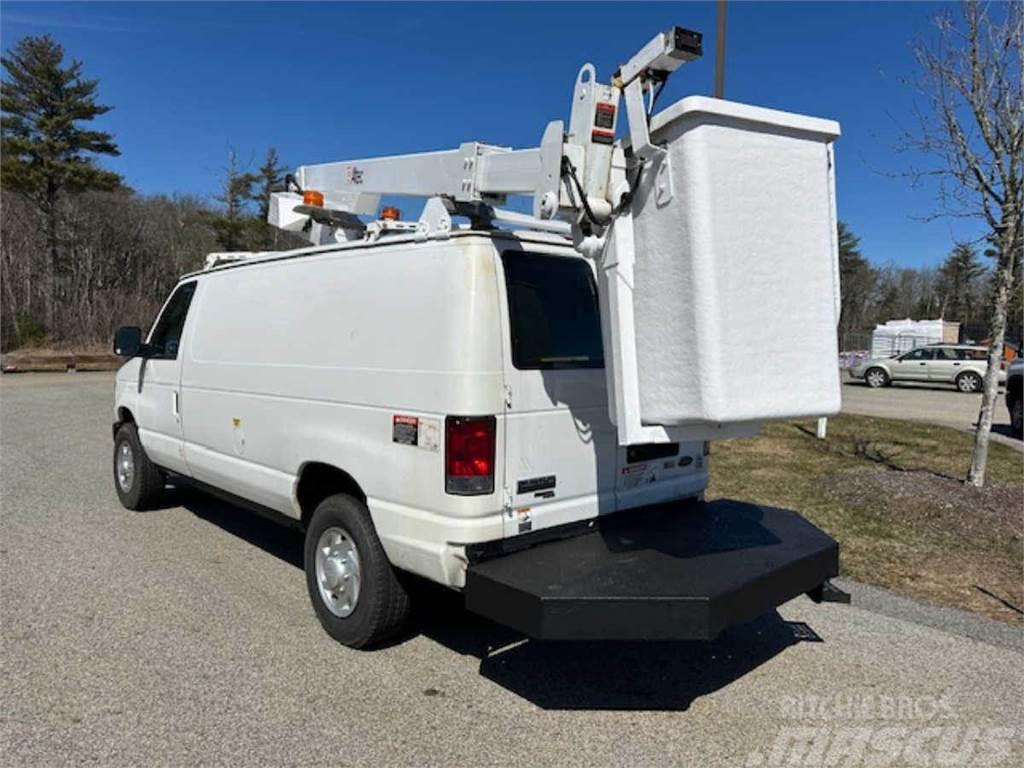Ford E-350 Truck mounted platforms