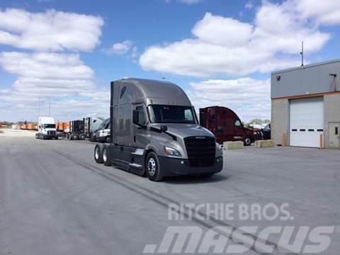 Freightliner Cascadia Prime Movers