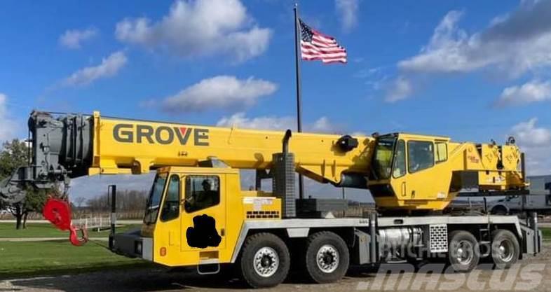 Grove TMS700E Truck mounted cranes