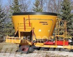 Haybuster CMF590 Feed mixer