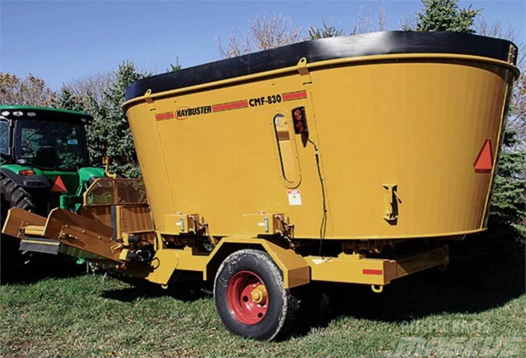 Haybuster CMF830 Feed mixer