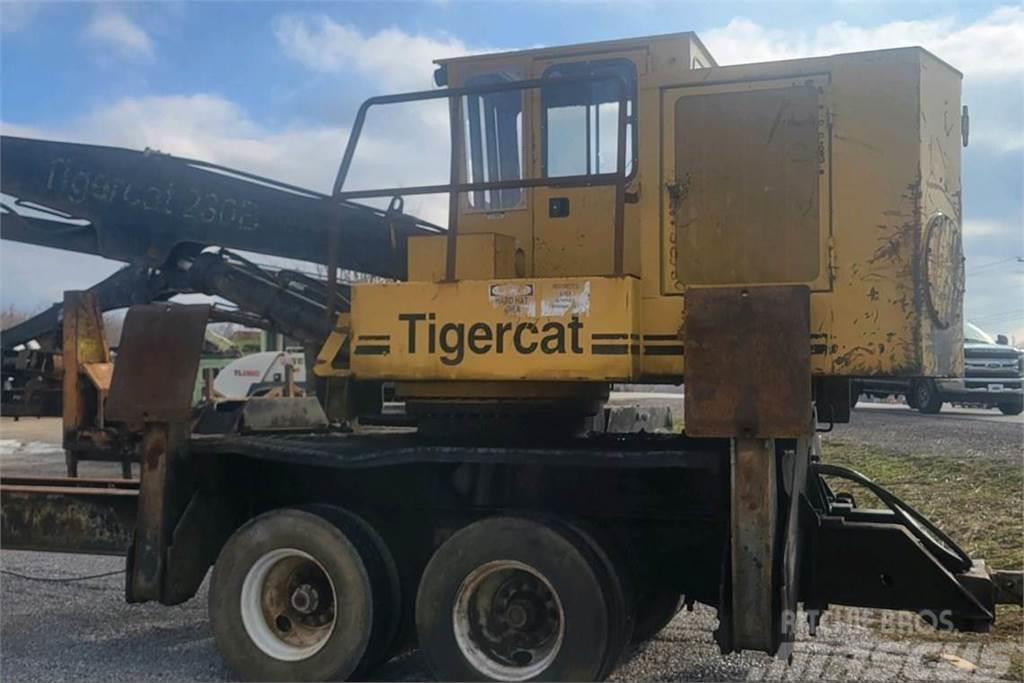 Tigercat 230B Knuckle boom loaders