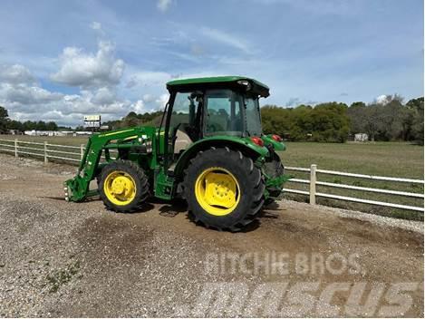 John Deere Deere & Co. 5065E Farm machinery