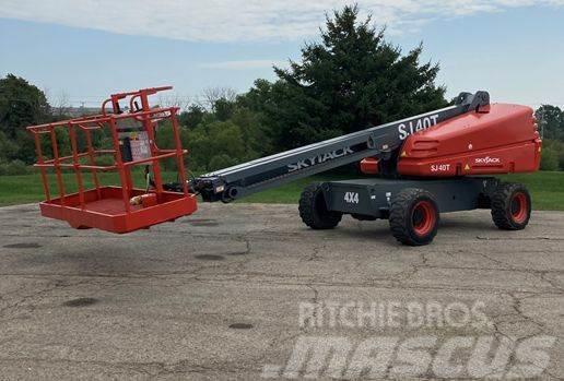 SkyJack SJ40T Used Personnel lifts and access elevators