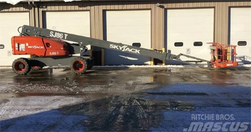 SkyJack SJ86T Used Personnel lifts and access elevators