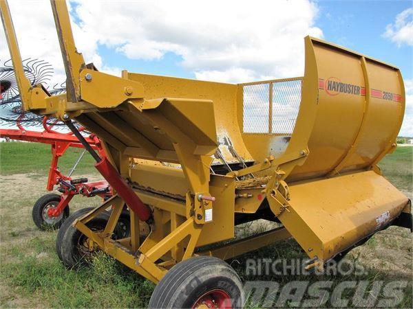 Haybuster 2650 Bale shredders, cutters and unrollers