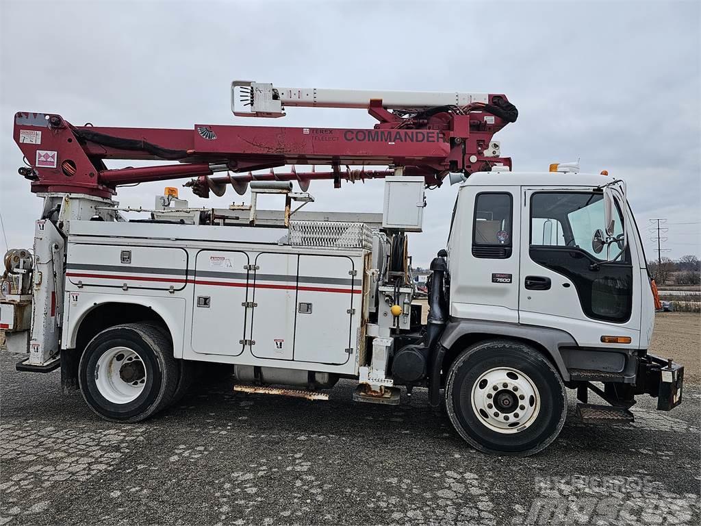 GMC T7500 Truck mounted drill rig