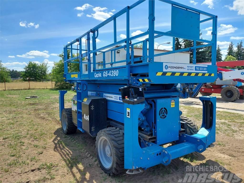 Genie GS-4390 RT Other lifts and platforms