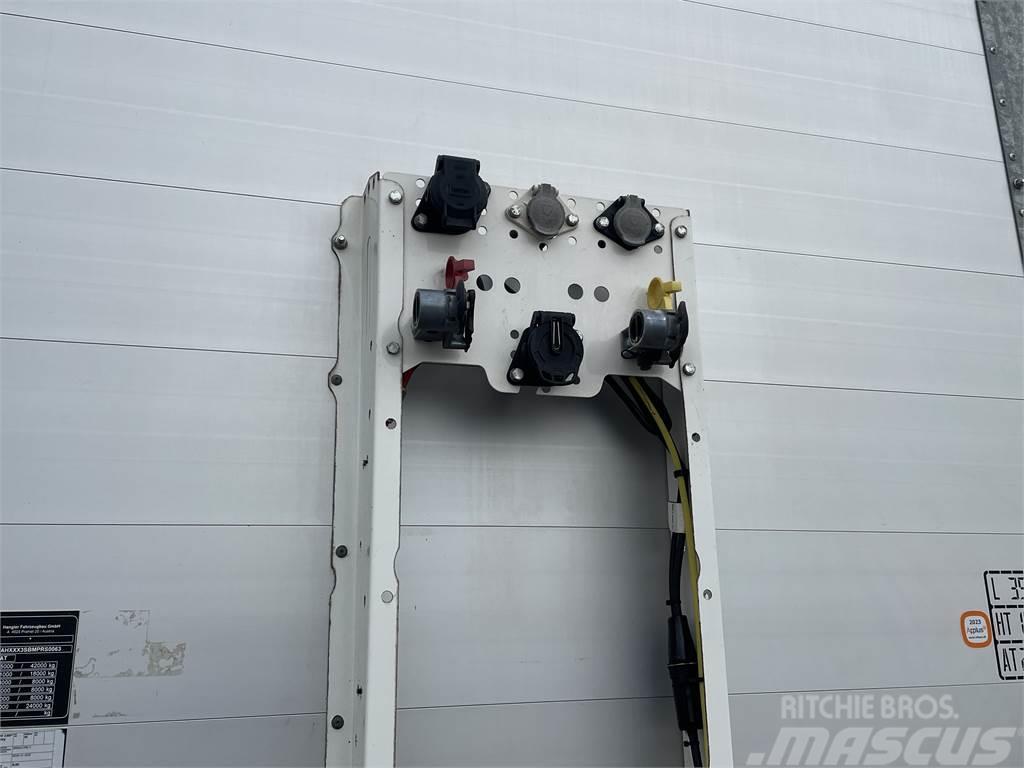 Hangler 3-aks gardintrailer hævetag Curtain sider semi-trailers
