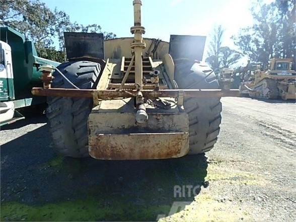 CAT 631B Water bowser