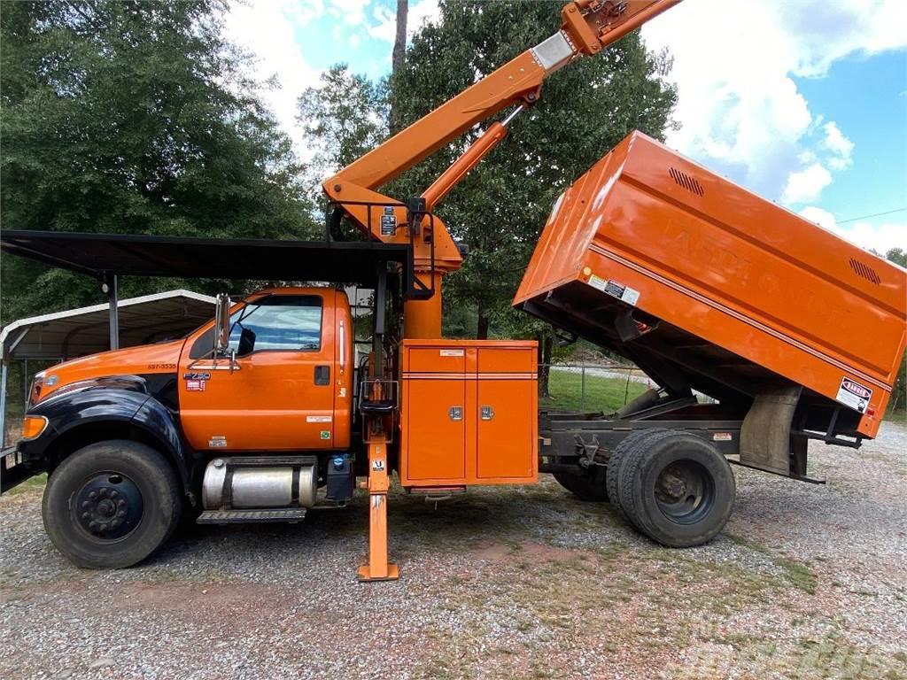 Ford F750 Truck mounted cranes