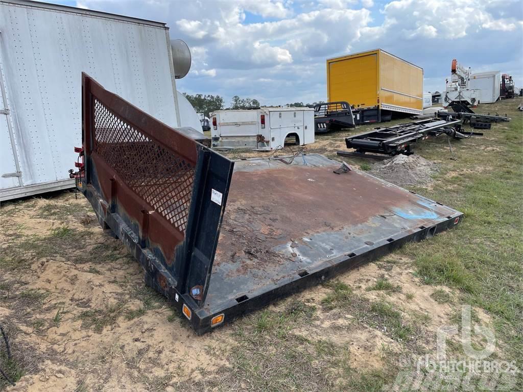  12 ft Flatbed Truck Cabins and interior