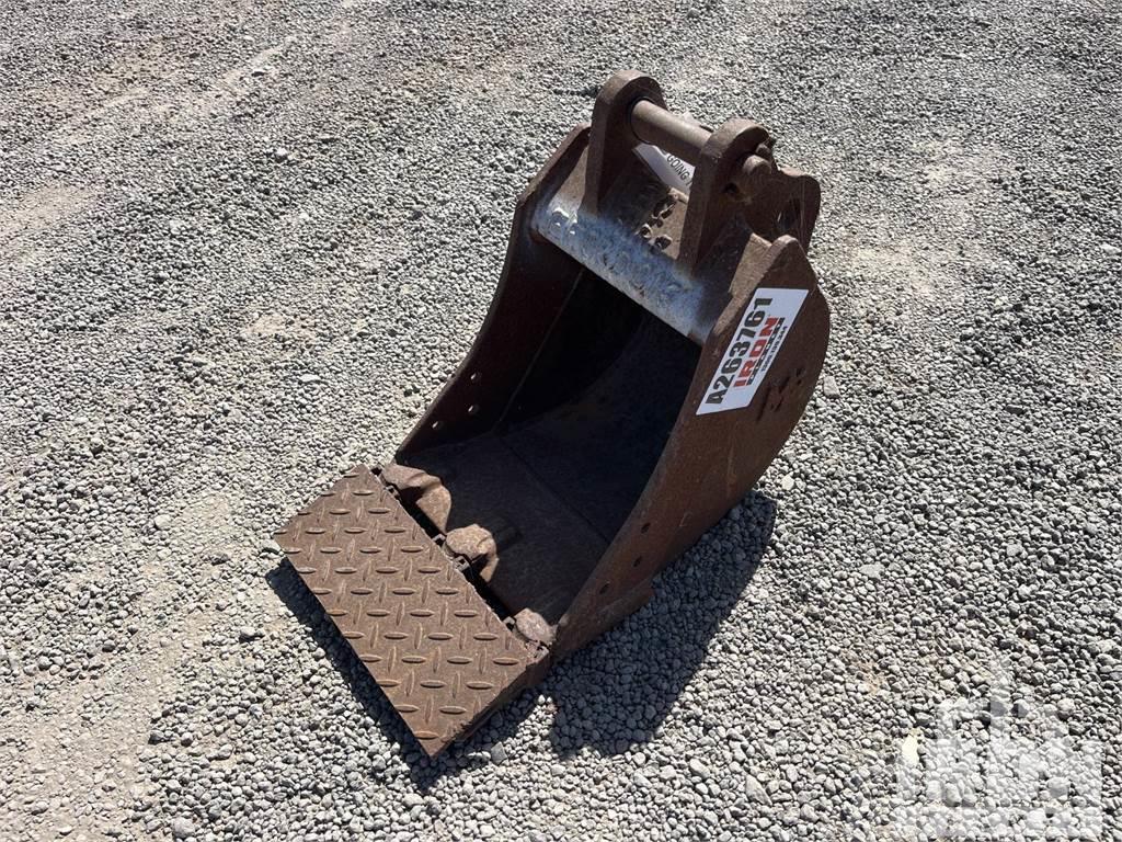  300 mm Q/C Cleanup - Fits 1.7 T ... Buckets