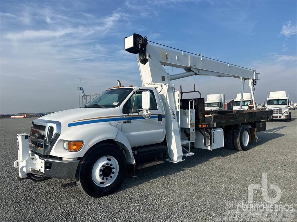 Ford F-750 Truck mounted cranes