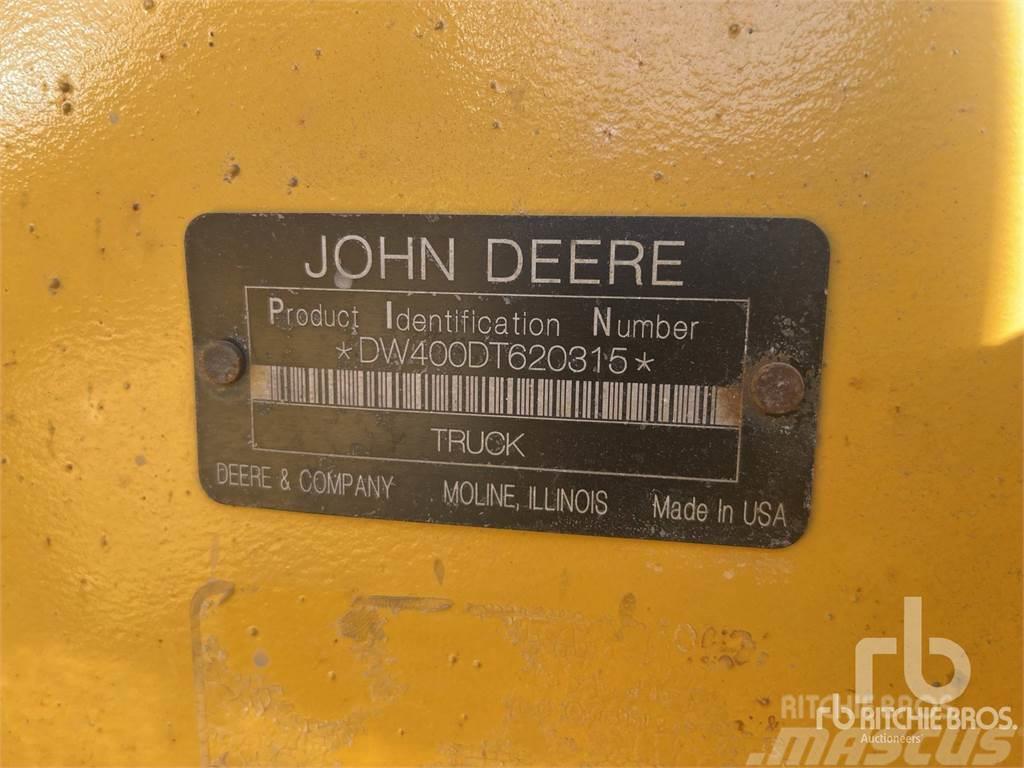 John Deere 400D Articulated Haulers
