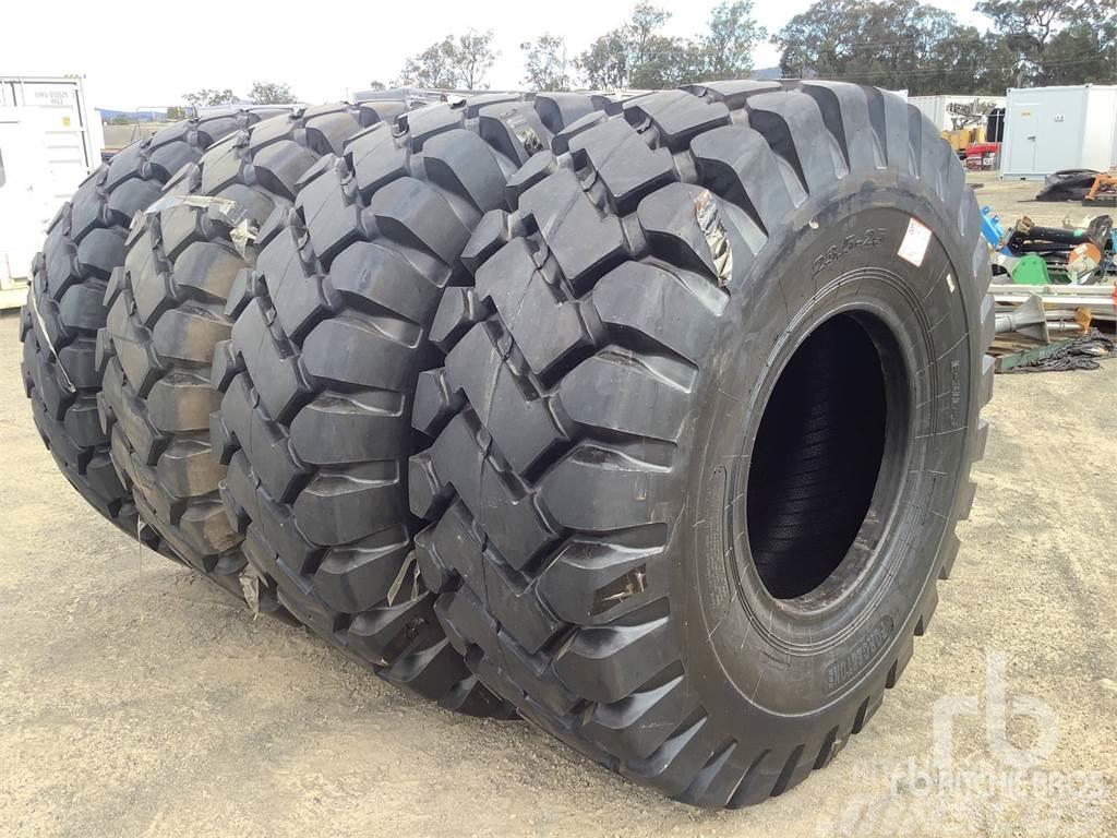 Suihe Quantity of (4) 23.5x25 (Unused) Tyres, wheels and rims