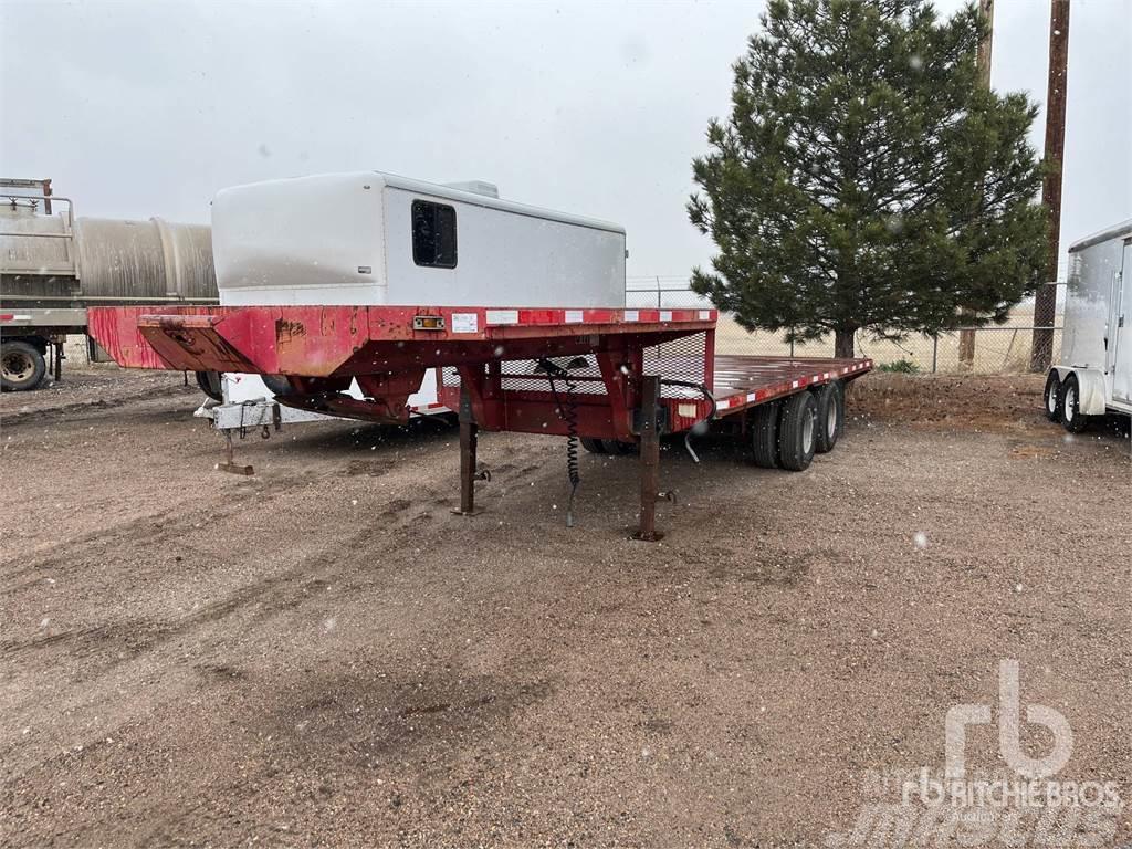  (UNVERIFIED) HOMEMADE 30 ft T/A Flatbed/Dropside semi-trailers