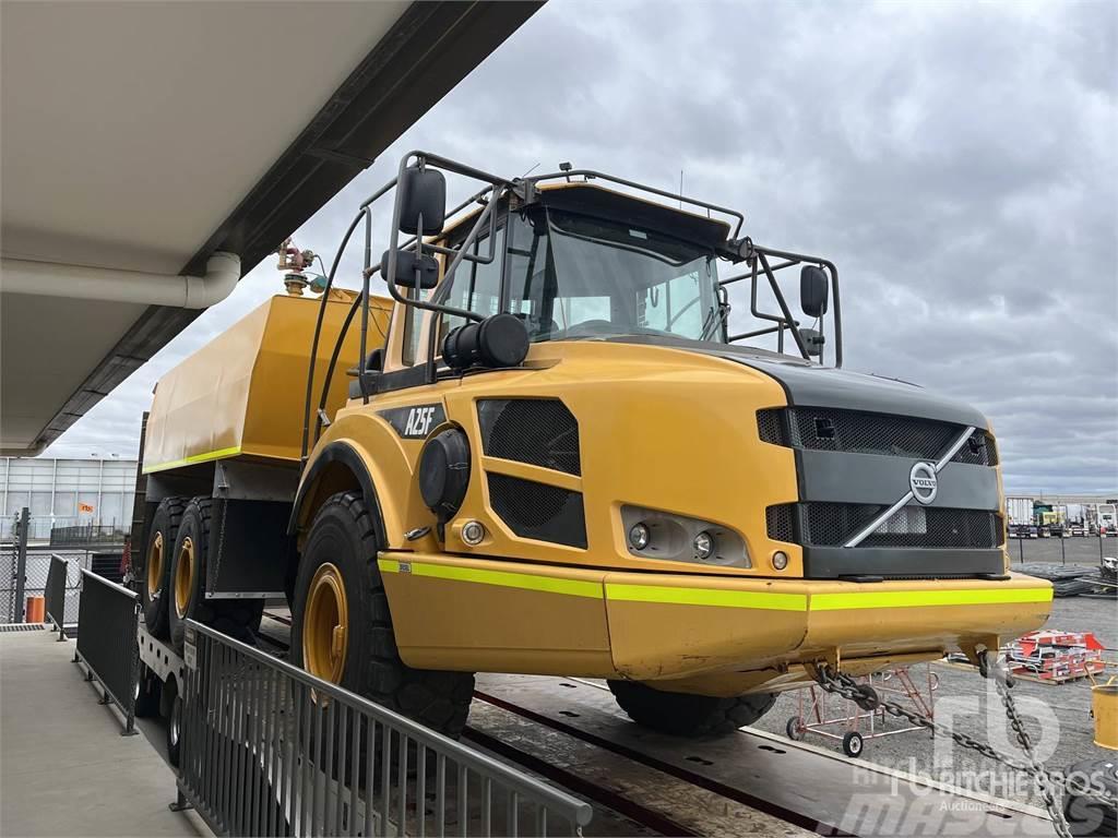 Volvo A25F Water bowser