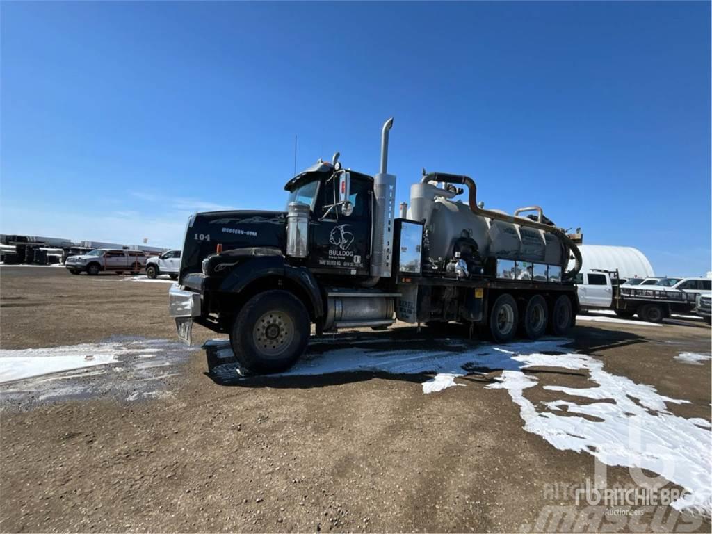 Western Star 4900 SA Commercial vehicle
