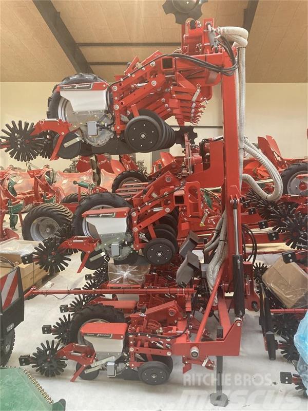 Kverneland UNICORN 18 rækker Sowing machines