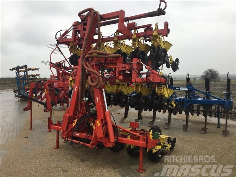 Kverneland UNICORN 18 rk. Direkte / Syncro-Drive Sowing machines