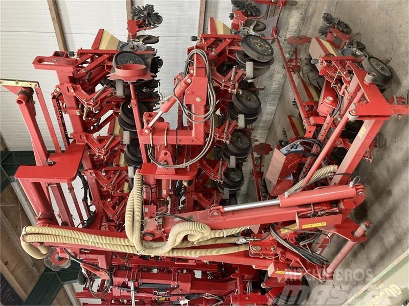 Kverneland UNICORN 18 Rækket SD Sowing machines