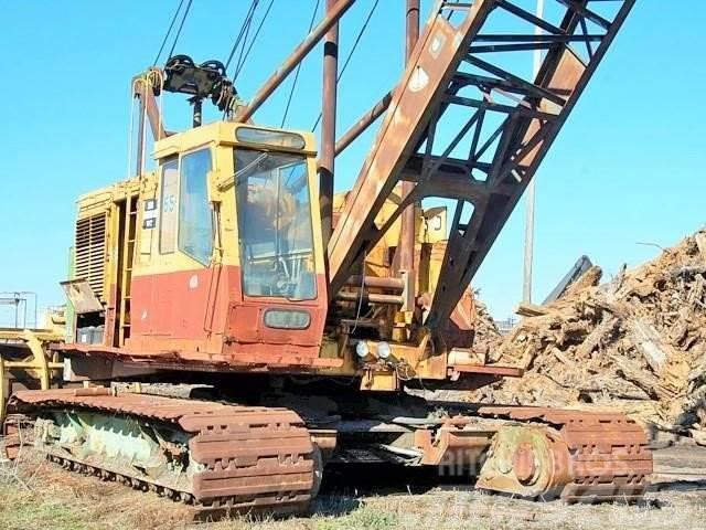 Bucyrus-Erie 65D Track mounted cranes
