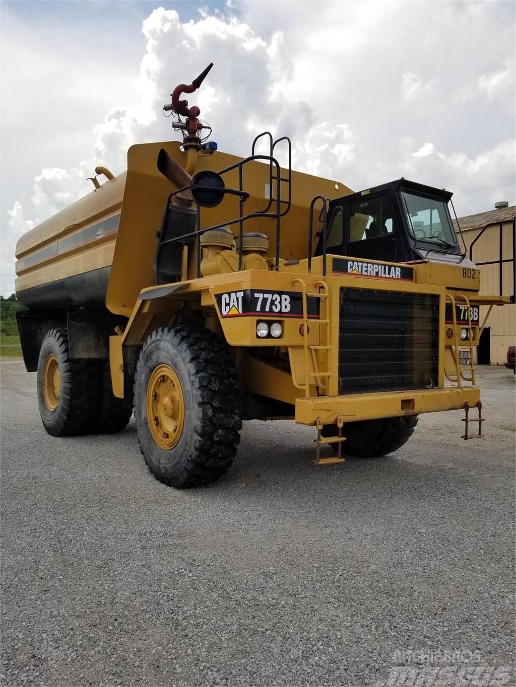 CAT 773B Water bowser