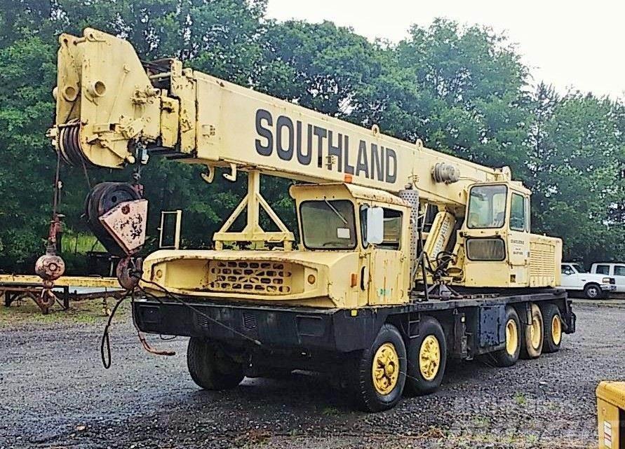 Grove TM550 Truck mounted cranes