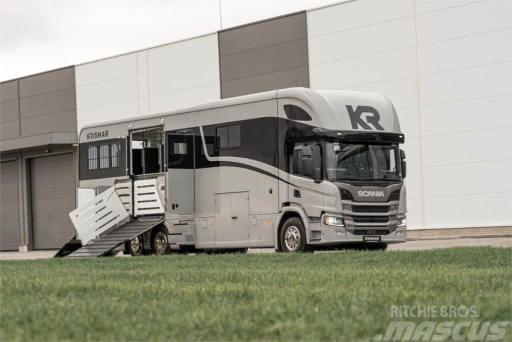 Scania P410 6x2*4 KRISMAR 6 hästar Livestock trucks