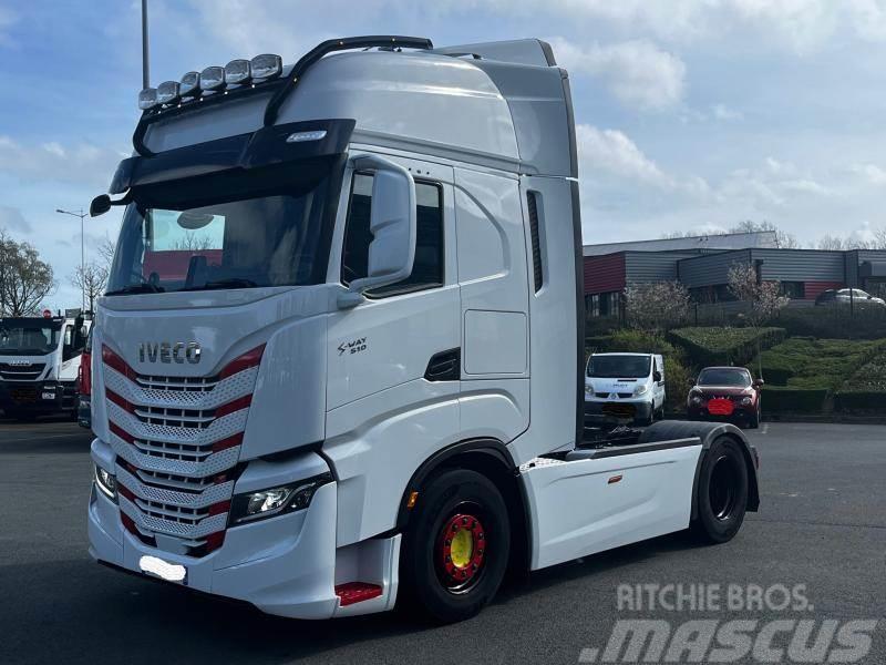 Iveco Stralis Prime Movers