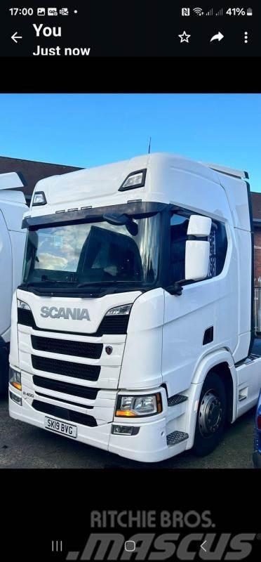 Scania R450 hiroof Prime Movers