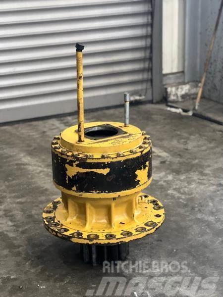 CAT 330 BL SLEAWING REDUCER Chassis and suspension