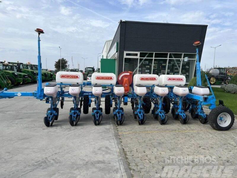 Monosem NG Plus 8R Sowing machines