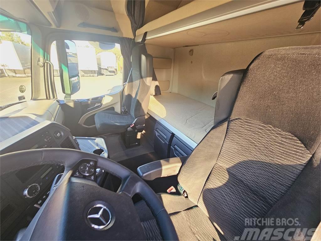 Mercedes-Benz ACTROS 1843 / STREAM SPACE / EURO 6 / 2015 ROK Prime Movers
