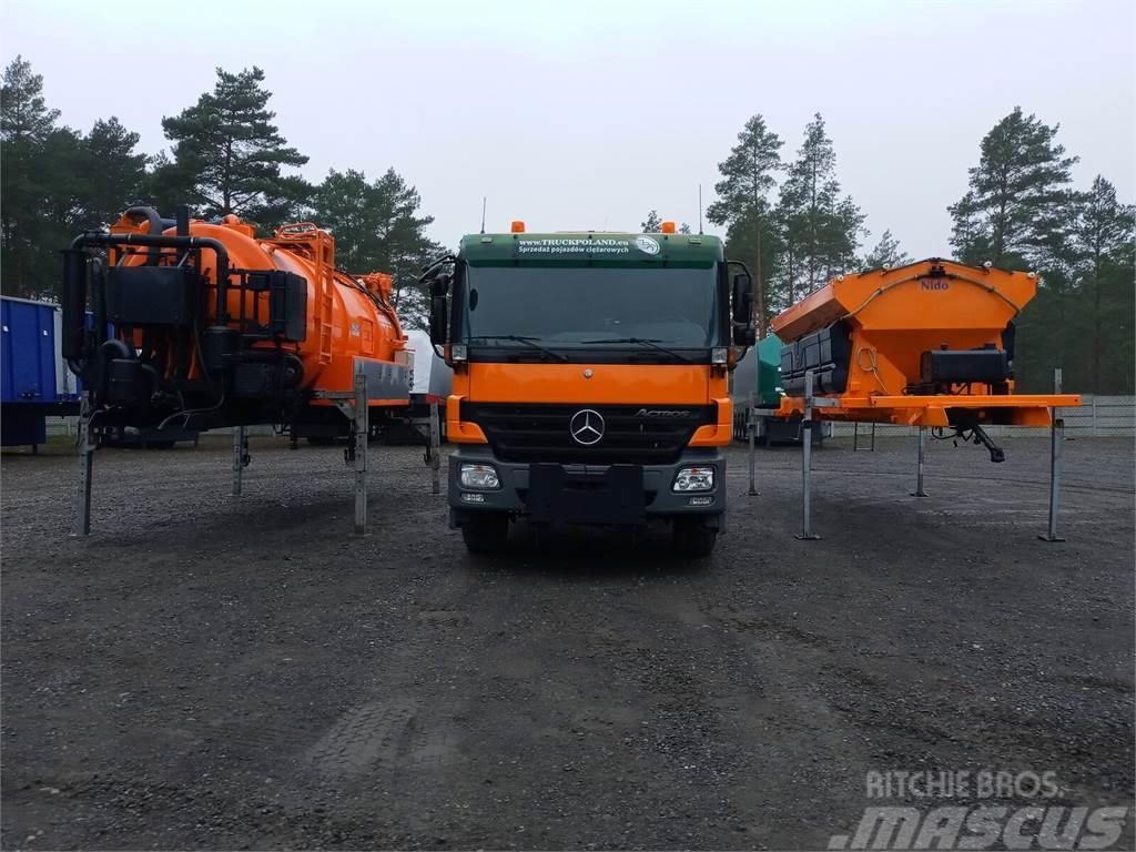 Mercedes-Benz ACTROS 2636 6x4 WUKO + MUT SAND MACHINE FOR CHANNE Commercial vehicle
