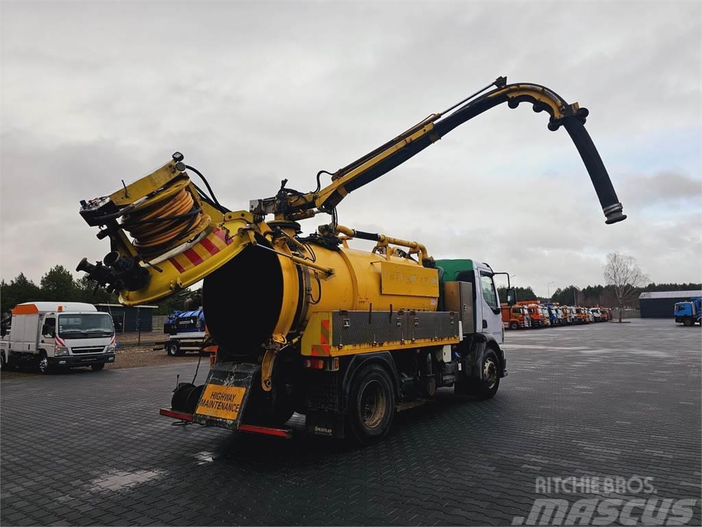 Volvo FULLER TANKERS 2008 WUKO for collecting liquid was Commercial vehicle