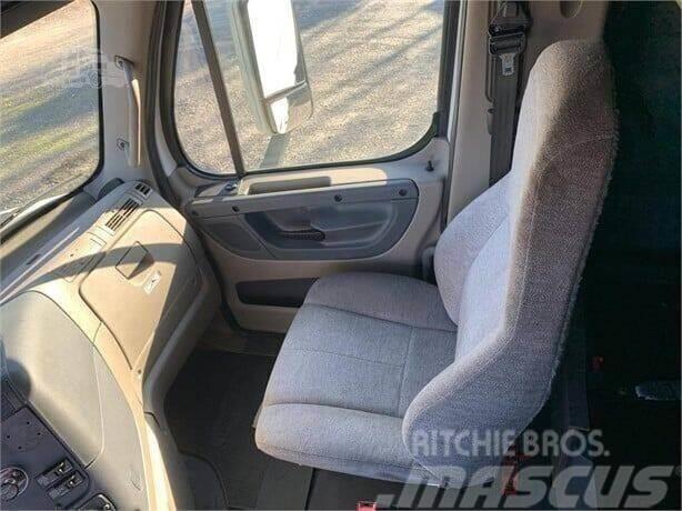 Freightliner Cascadia 113 Other
